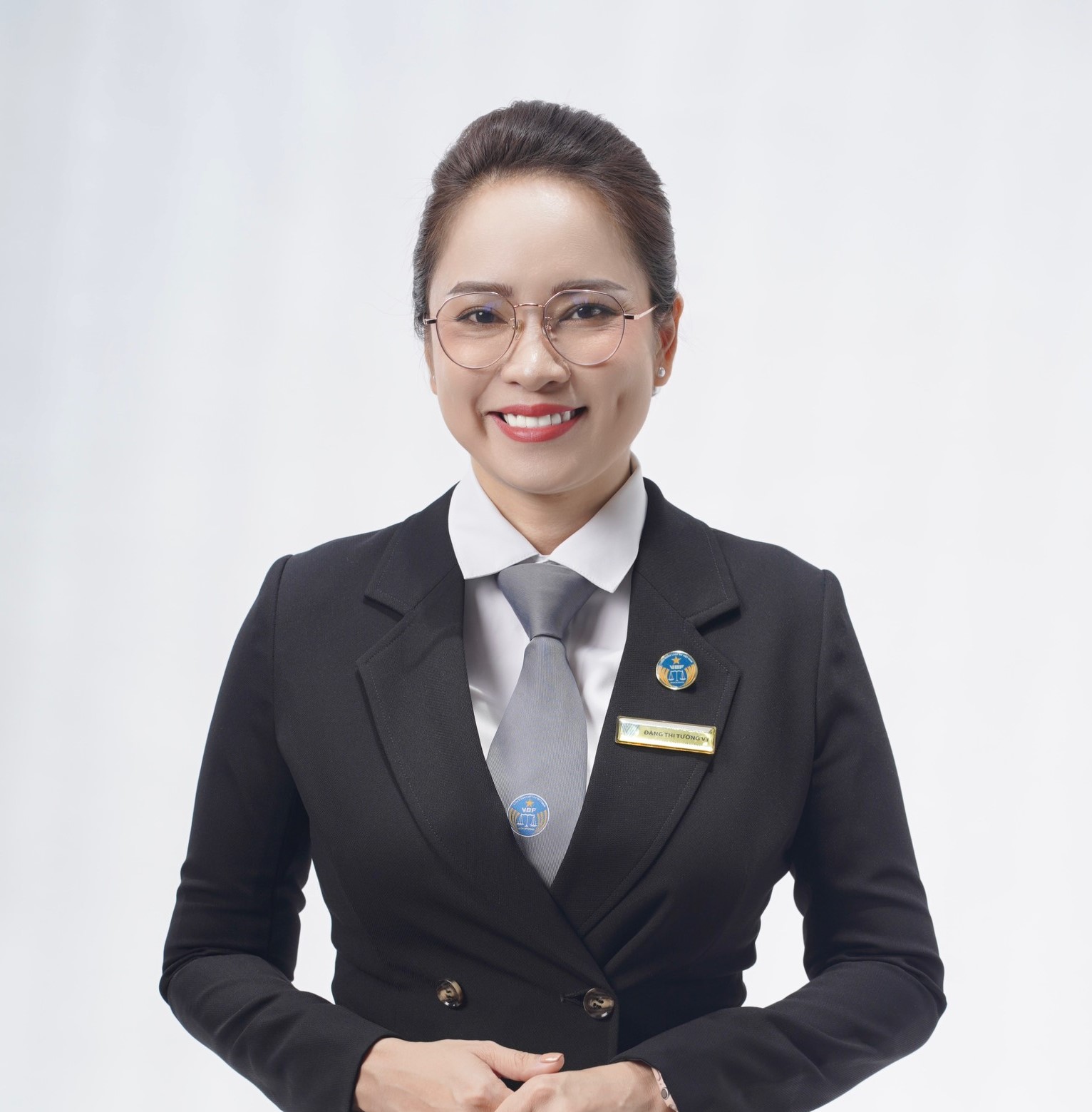 Đặng  Thị Tường Vy