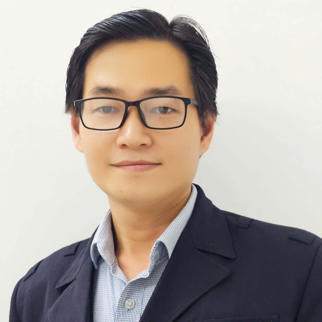 QUÁCH HẢO